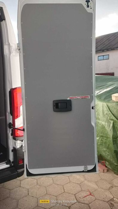 Zabudowa na pace auta dostawczego busa // Peugeot Boxer L4H2