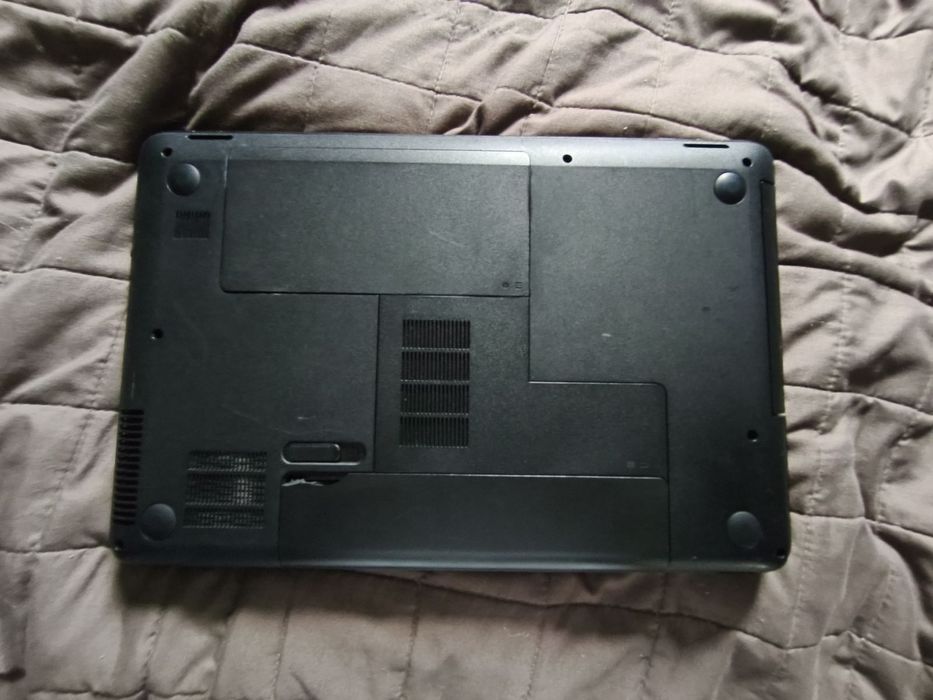 Продам ноутбук HP 2000