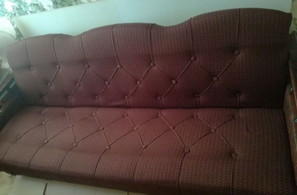 Kanapa sofa wersalka pikowana PRL