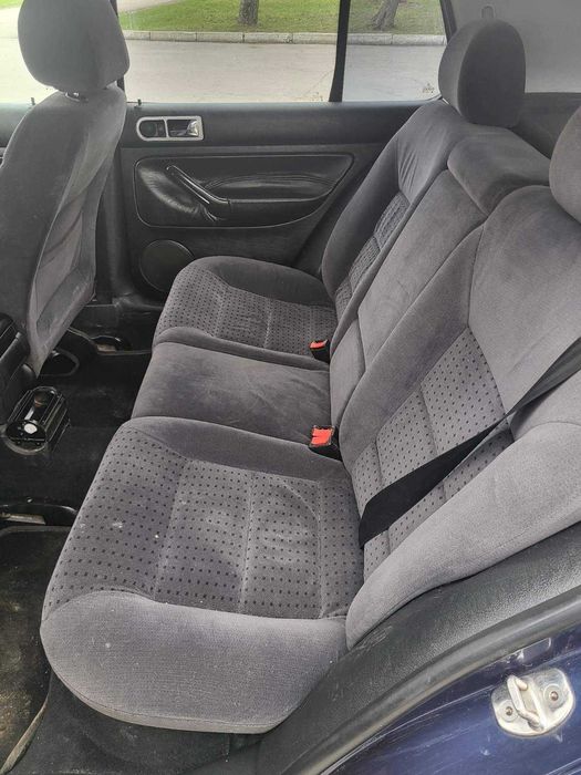 Volkswagen Golf (Газ- Бензин )