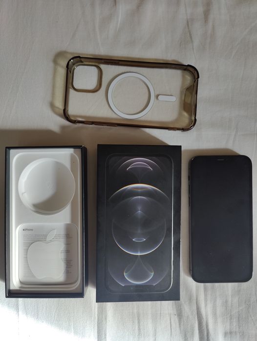 Vendo iPhone 12 Pro cinza  em excelente estado