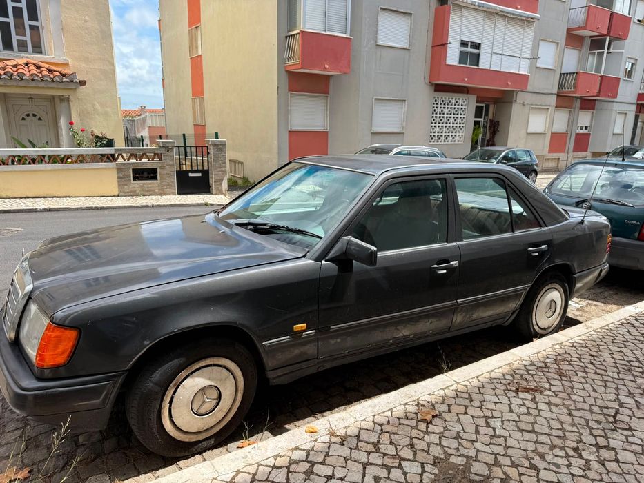 Mercedes com inspeção
