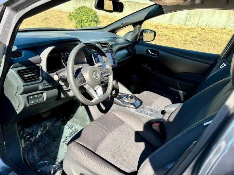 2024 Nissan LEAF SV PLUS