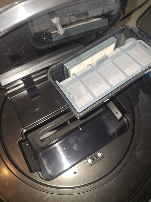 Robot odkurzający z mopowaniem H.Koenig SWRC110 Czarny