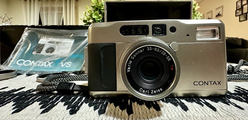 Contax TVS Carl Zeiss Vario Sonnar T*3,5-6,5/28-55mm + acessorios