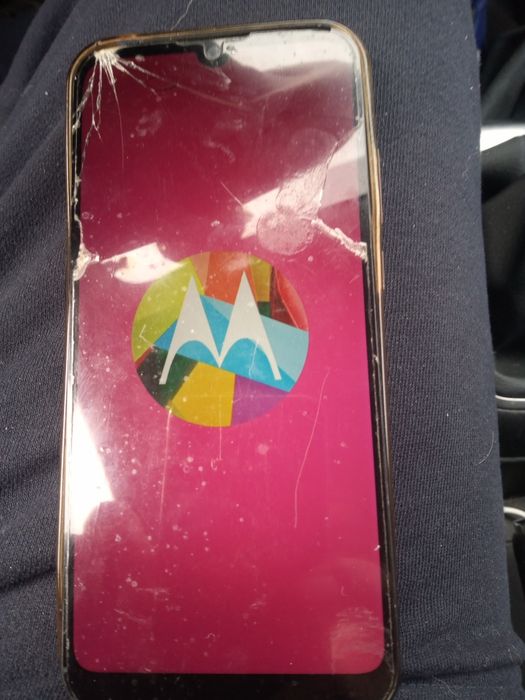 Телефон Моторола на запчастини.