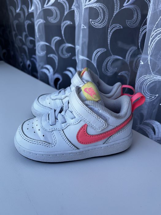 Кросівки Nike 22р