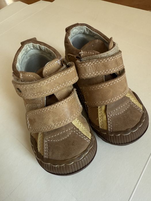 Осіннє взуття 20 розімр