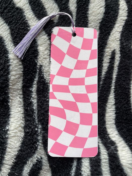 Zakładka do książki różowobiała