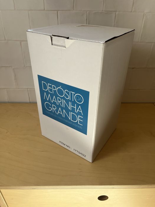 Jarra de Vidro “Depósito da Marinha Grande”, vidro soprado à mão