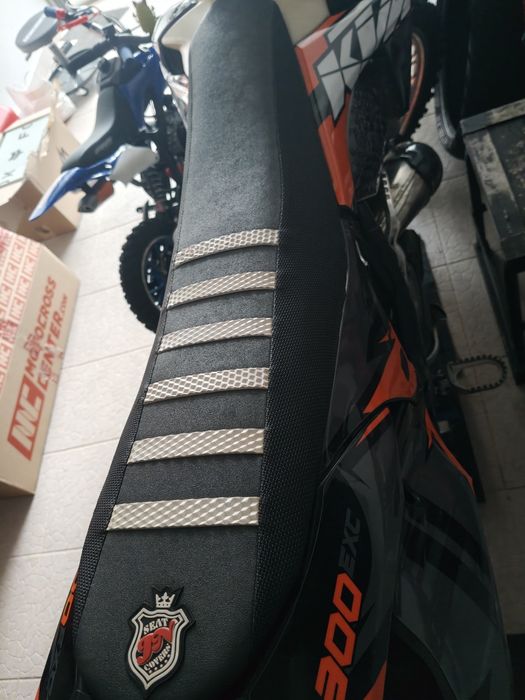 Assento KTM EXC 300 usado