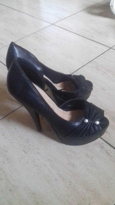 Buty damskie rozm 39