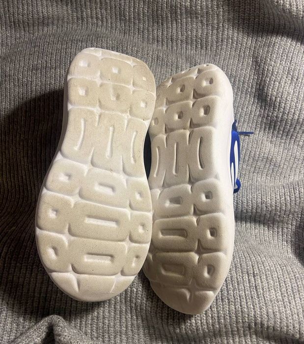 Кросівки adidas p.  36 / 37