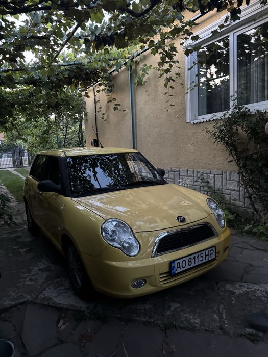 Lifan 320 2013 року.