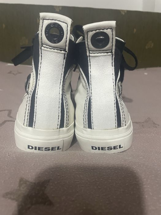 Diesel. Брендові оригінальні високі кеди конверс