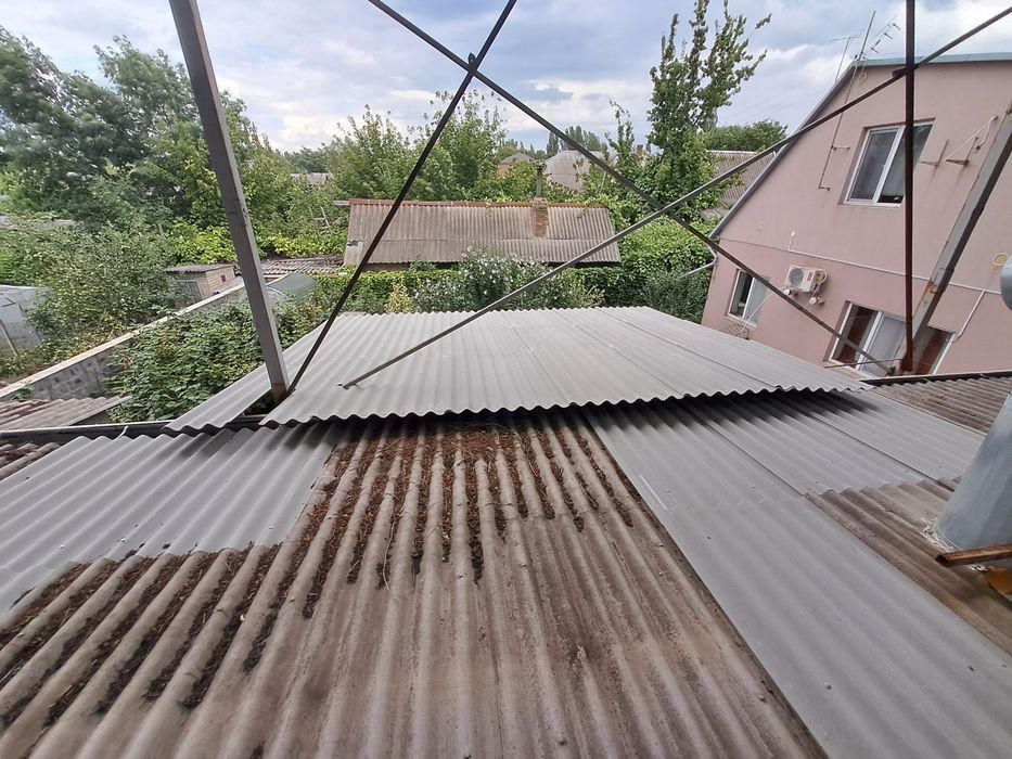 Надаємо послуги будівельників