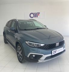 Fiat Tipo Station Wagon Cross 1.5 GSE T4 Cross DCT