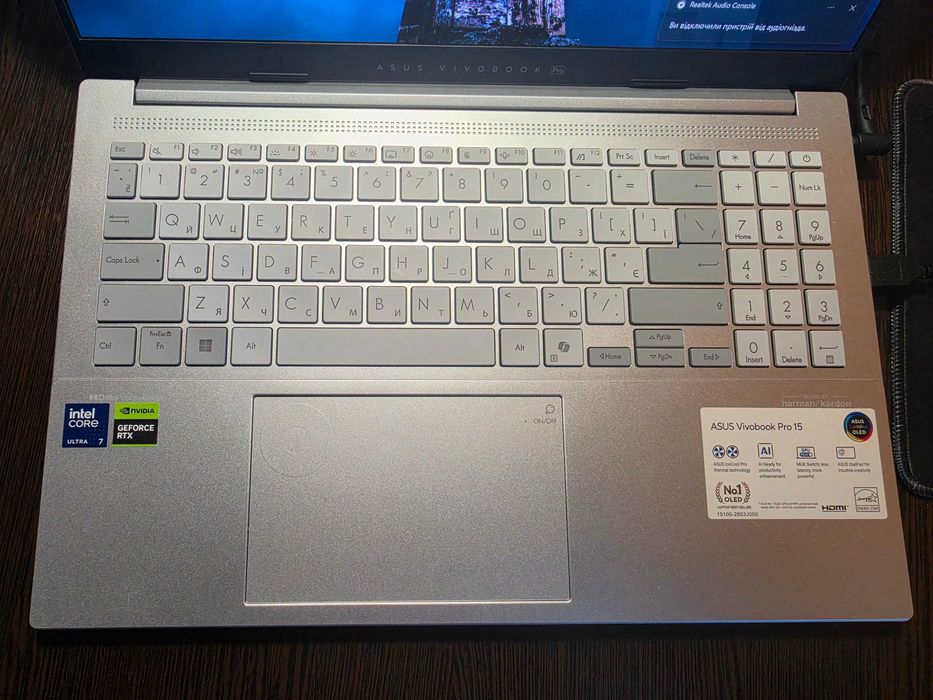 Ноутбук ASUS Vivobook 15Pro OLED