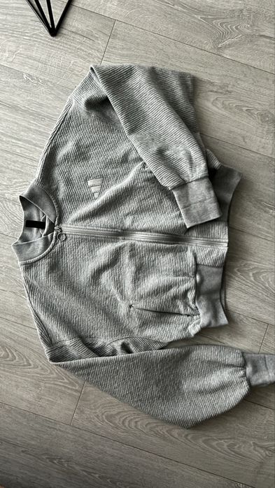 Bluza marki Adidas