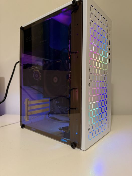 Komputer stacjonarny