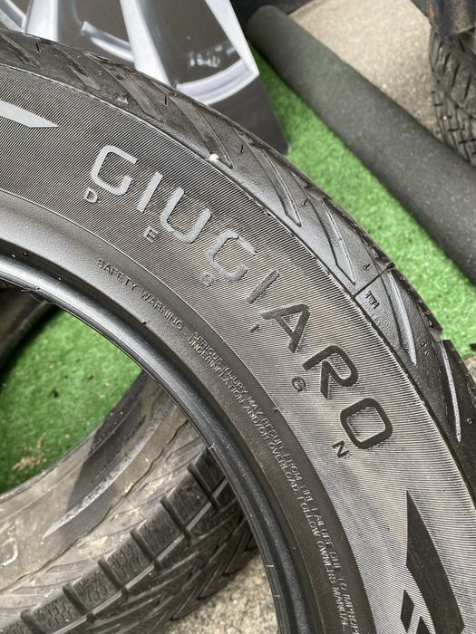 255/55 R18 Vredestein Giugiaro пара шин зимних.