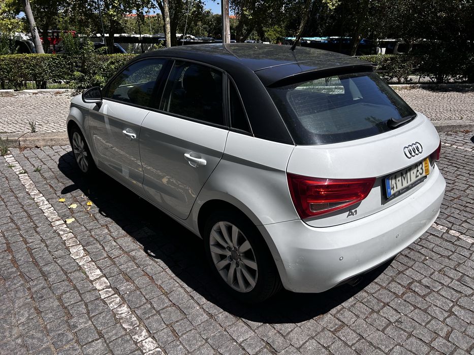 Audi A1 1.6tdi DSG 2012