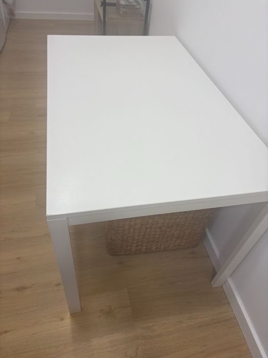 Mesa Ikea branca