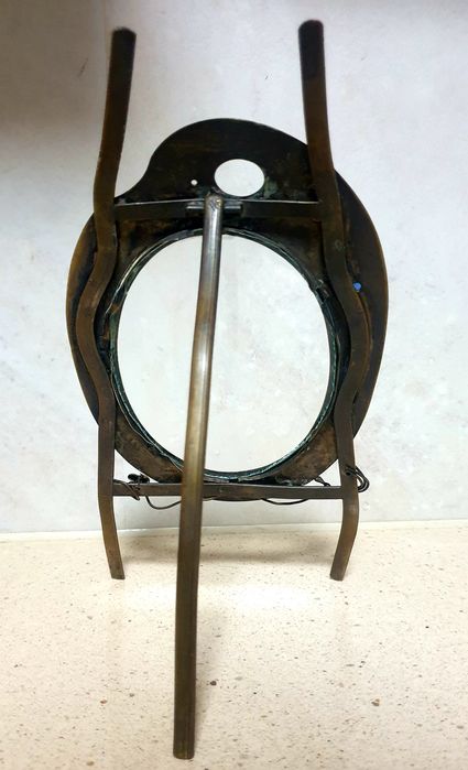 Linda rara antiga moldura em forma de uma paleta de cores