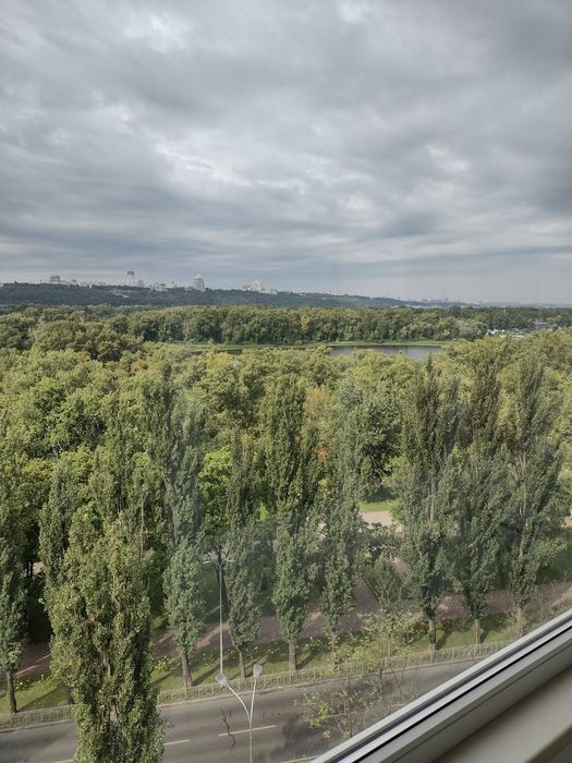 Почасово. Видова м. Лівобережна, Русанівська набережна 16, погодинно п