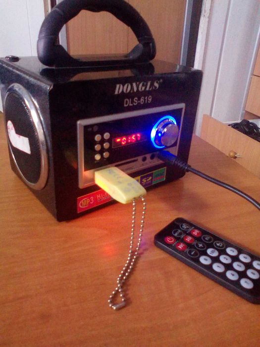 Фонарь радіо юсб програвач