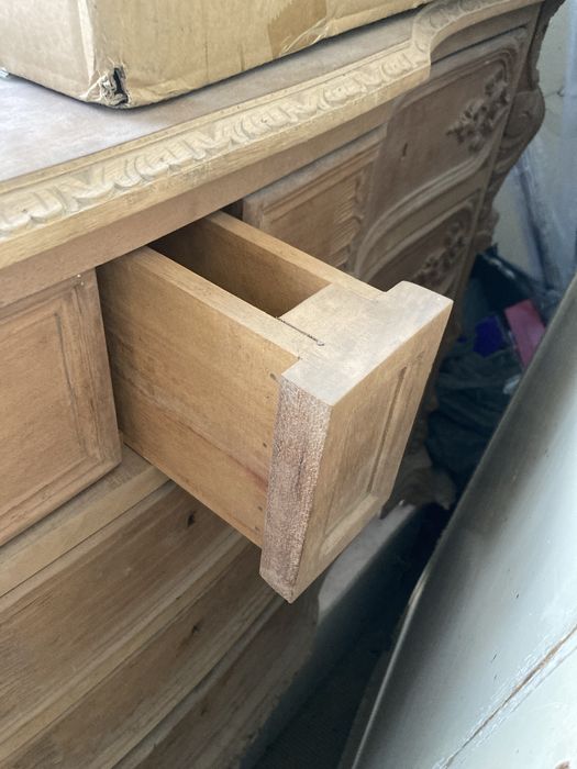 Comoda D Jose em bruto