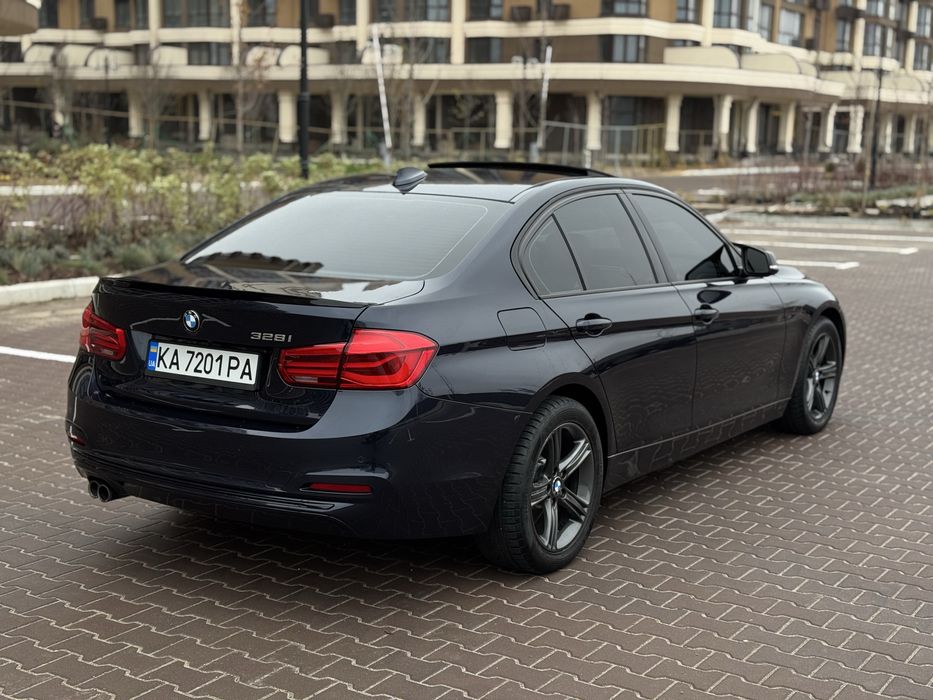 BMW 3 F30 2016 рік