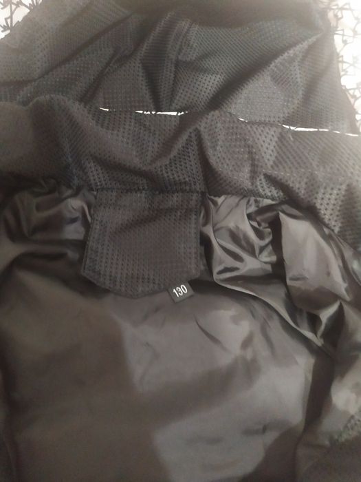 Курточка для дівчинки, дуже гарна.