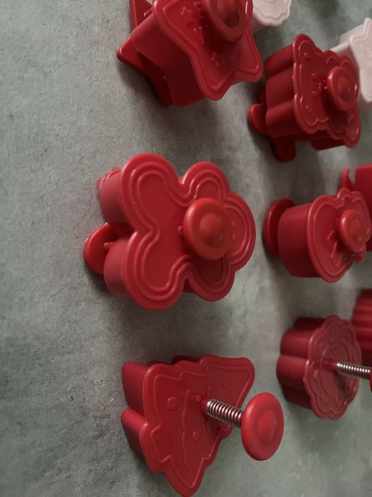 Wykrawacze  do ciasteczek 12 sztuk zenker