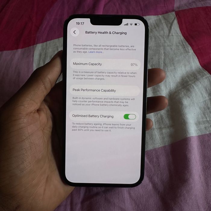 iPhone 13 128GB Verde | 97% Saúde da Bateria | Excelente Estado