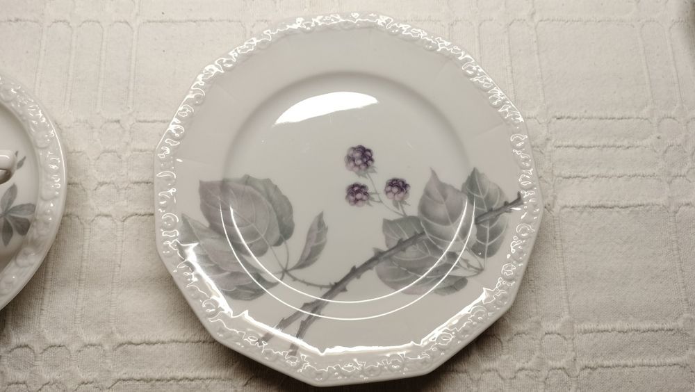 Serwis porcelanowy Rosenthal Biała Maria, Niemcy.
Nr oferty > 8846A