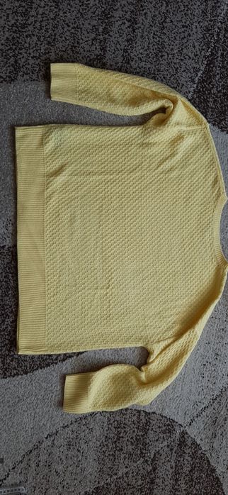 Żółty sweter 44/46