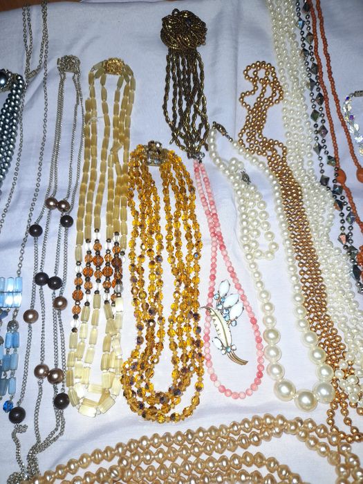 Бусы СССР ,бусы винтажные сатиновое стекло, жемчуг,натуральный камень,