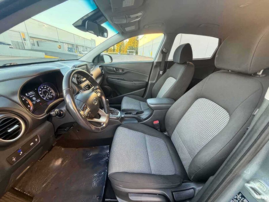 Hyundai Kona SEL      2020