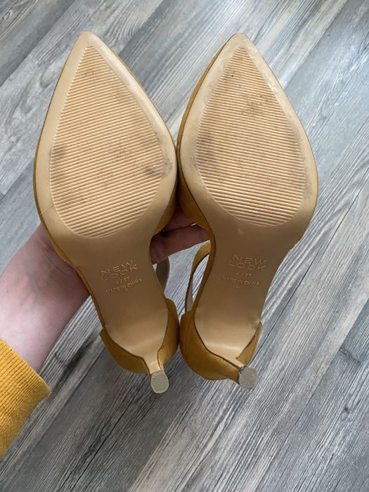 Туфлі/босоніжки лодочки New Look