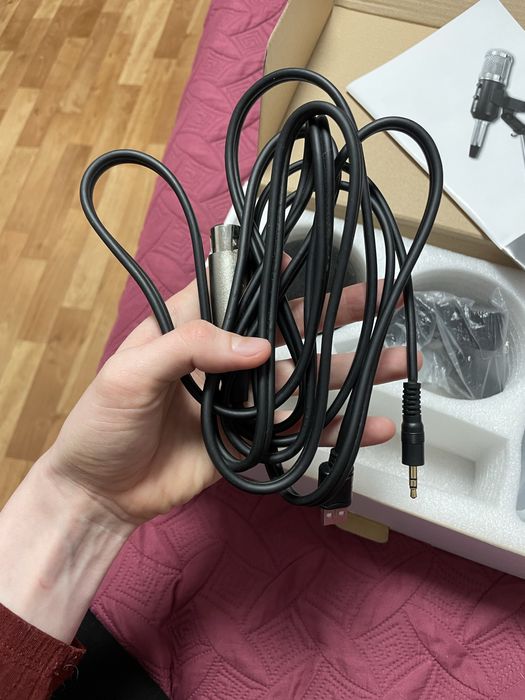 Микрофон конденсаторный студийный "STUDIO microphone series"