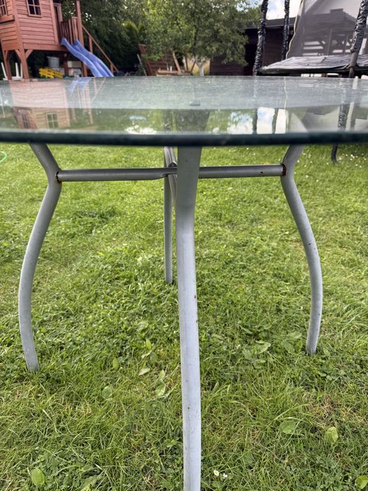 Szklany stolik kawowy srednica 104 cm
