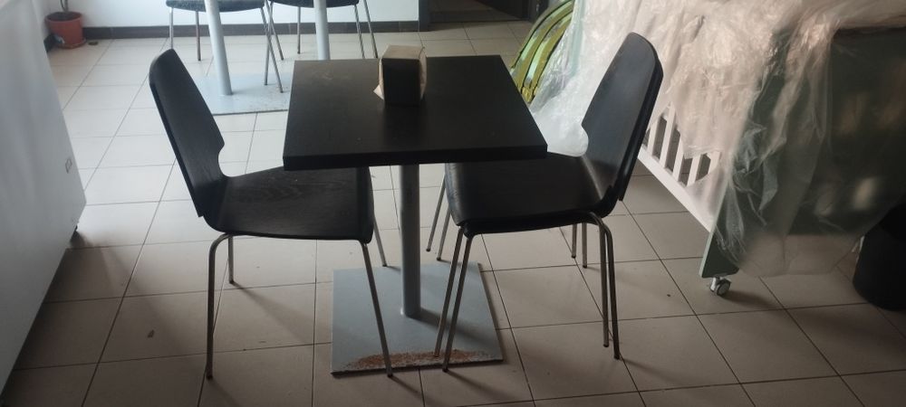 Conjunto Mesas e Cadeiras café