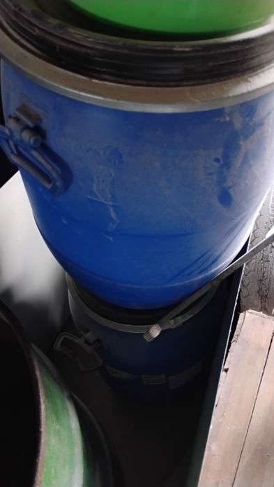 Beczki metalowe plastikowe kartonowe