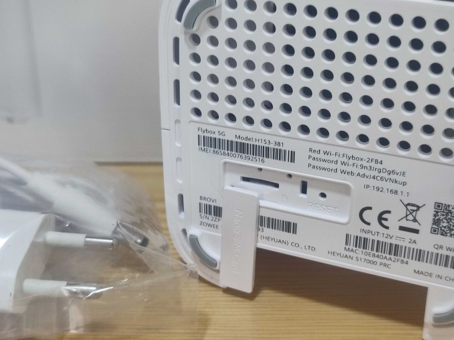 Flybox 5G (Huawei H153-381) Router SIM Roteador