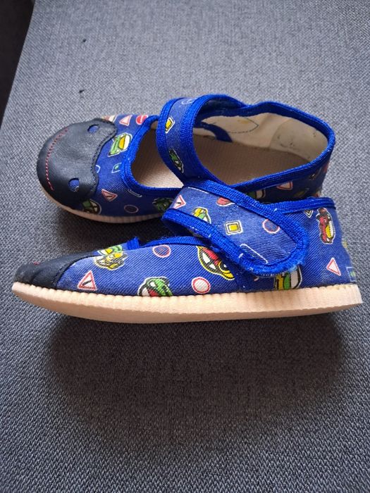 Капці дитячі тапочки