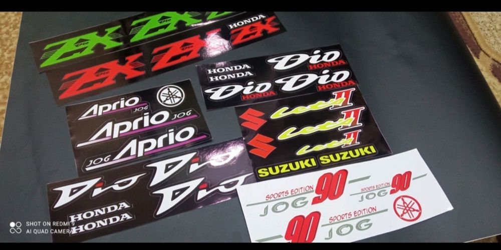 Наклейки на мотоцикл мопед скутер сузуки летс 2 Suzuki lets