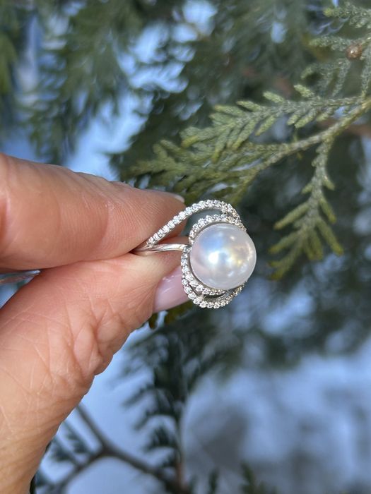 Новий срібний набір з перлинами, сережки + каблучка