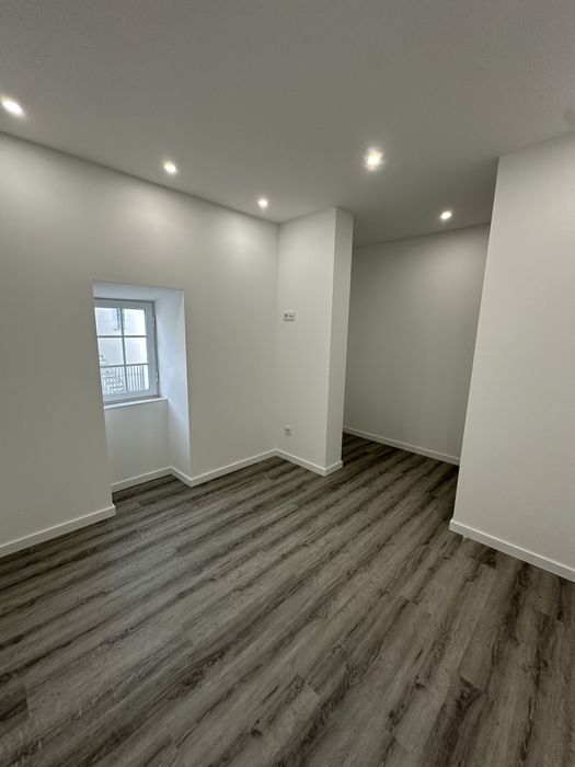 Apartamento T2 totalmente remodelado, a estrear, no centro de Estremoz