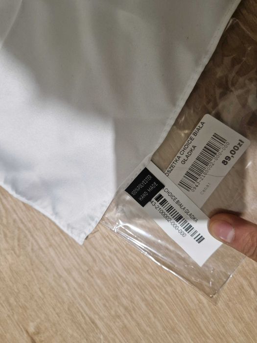 Poszetka NOWA chusteczka butonierka CHOICE hand made Biala 89 pln